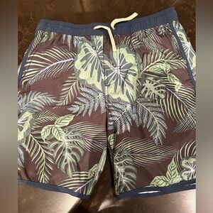 FAIR HARBOR Boys Size Extra Large Black & Green Leaves Swim Trunks